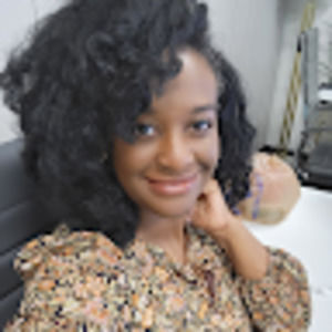 Meet your Posher, Lena